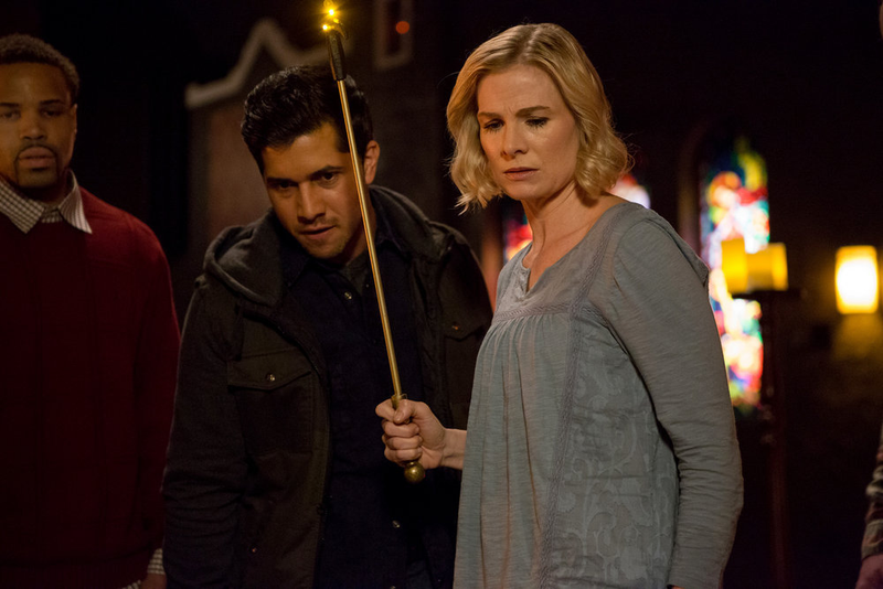 Walter Perez, Melinda Page Hamilton (NBC)